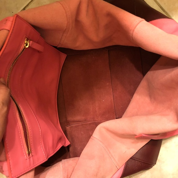 REDUCED ⬇️⬇️⬇️ Celine Authentic tote - Picture 6 of 8